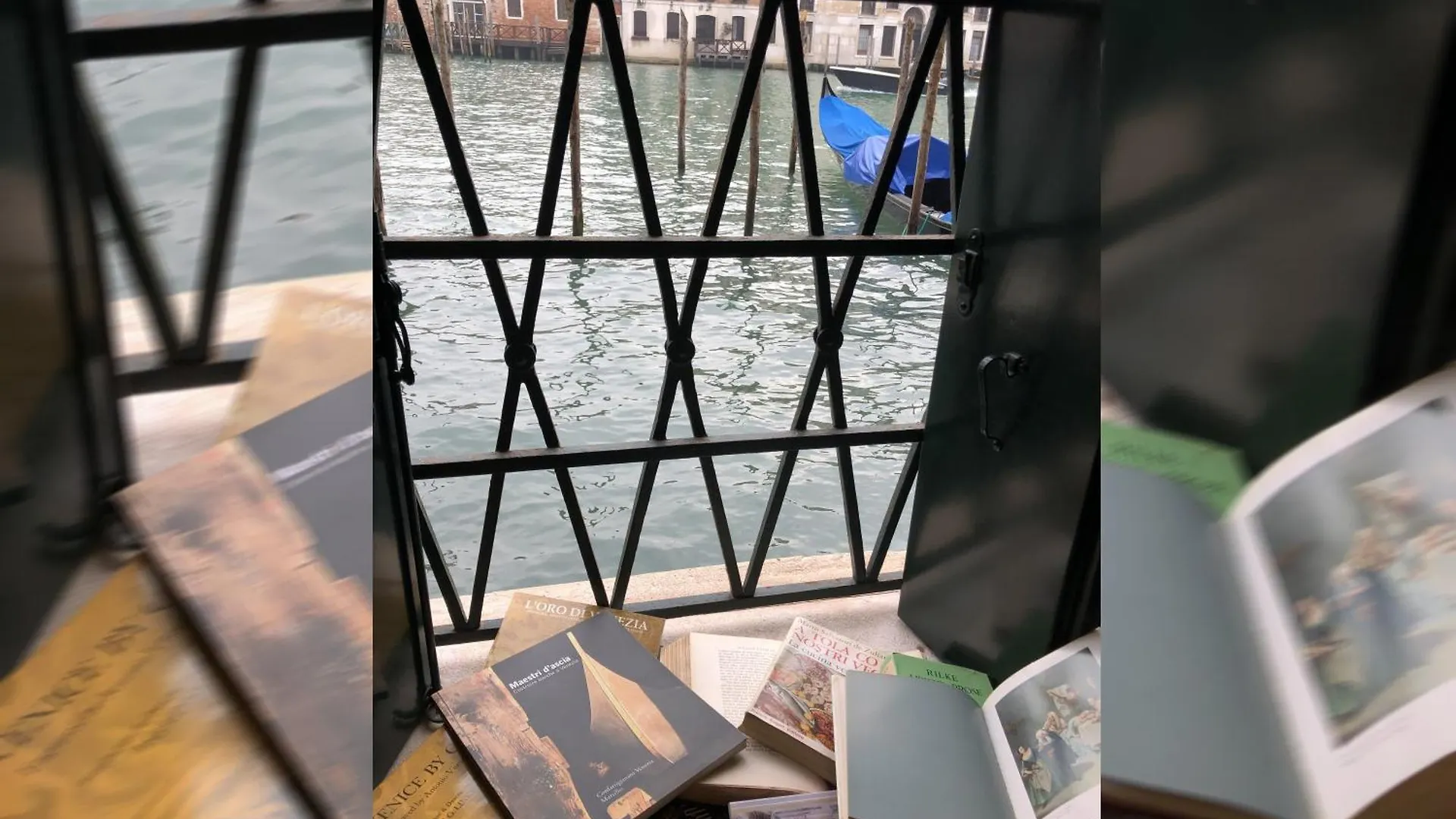 Grandcanal - 6 Windows Venedig 0*,  Italien